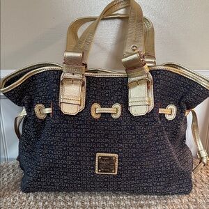 DOONEY AND BOURKE PURSE SUMMER
CATALOG 2008